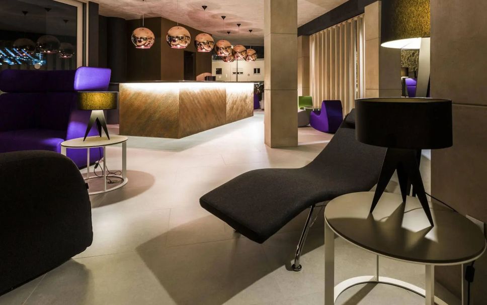 Lounge Photo