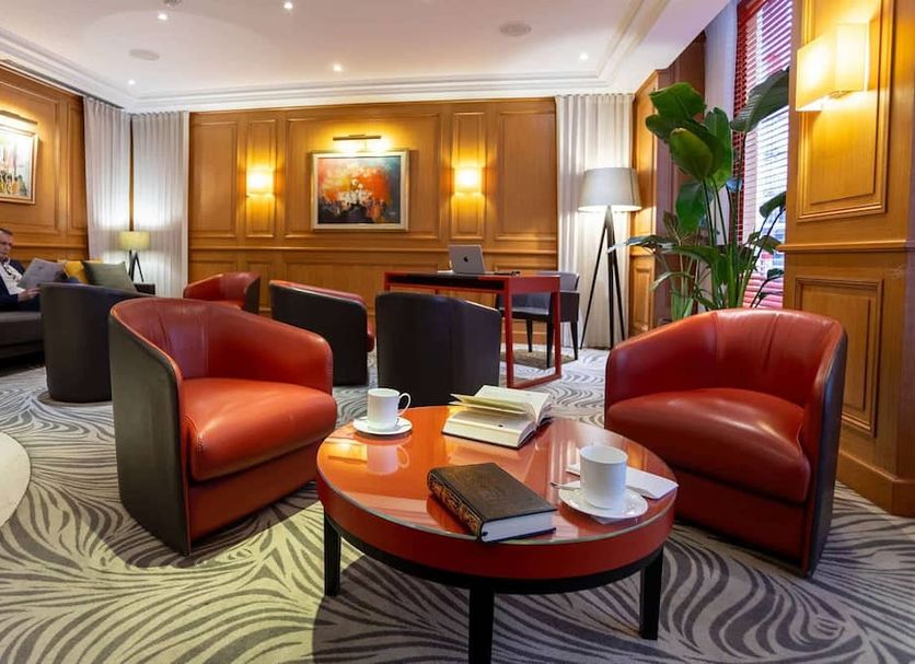 Lounge Photo