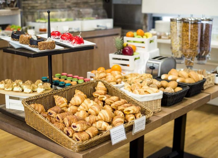 Buffet Photo
