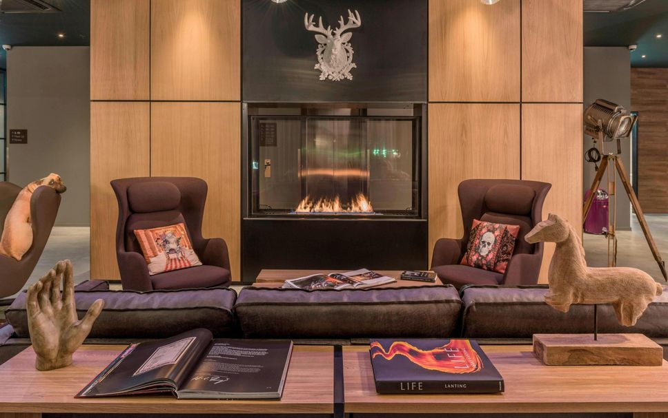 Lounge Photo