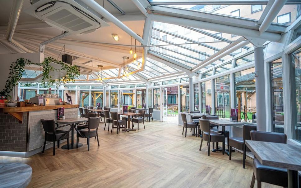 Restaurant Photo