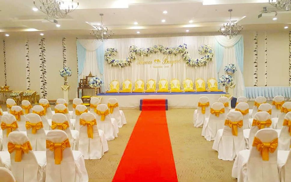 Banquet hall Photo