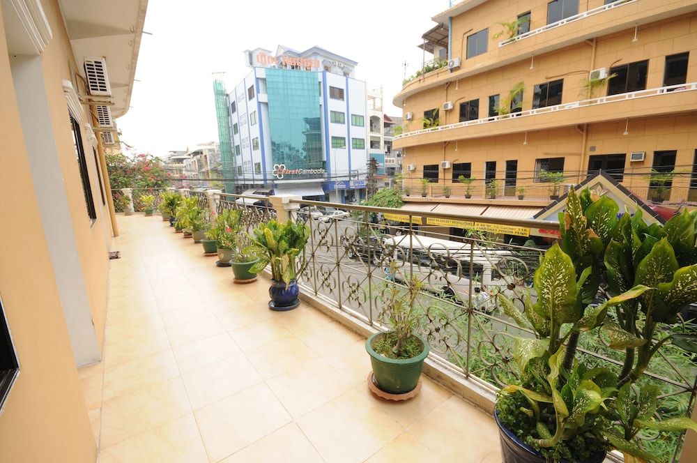 Balcony Photo