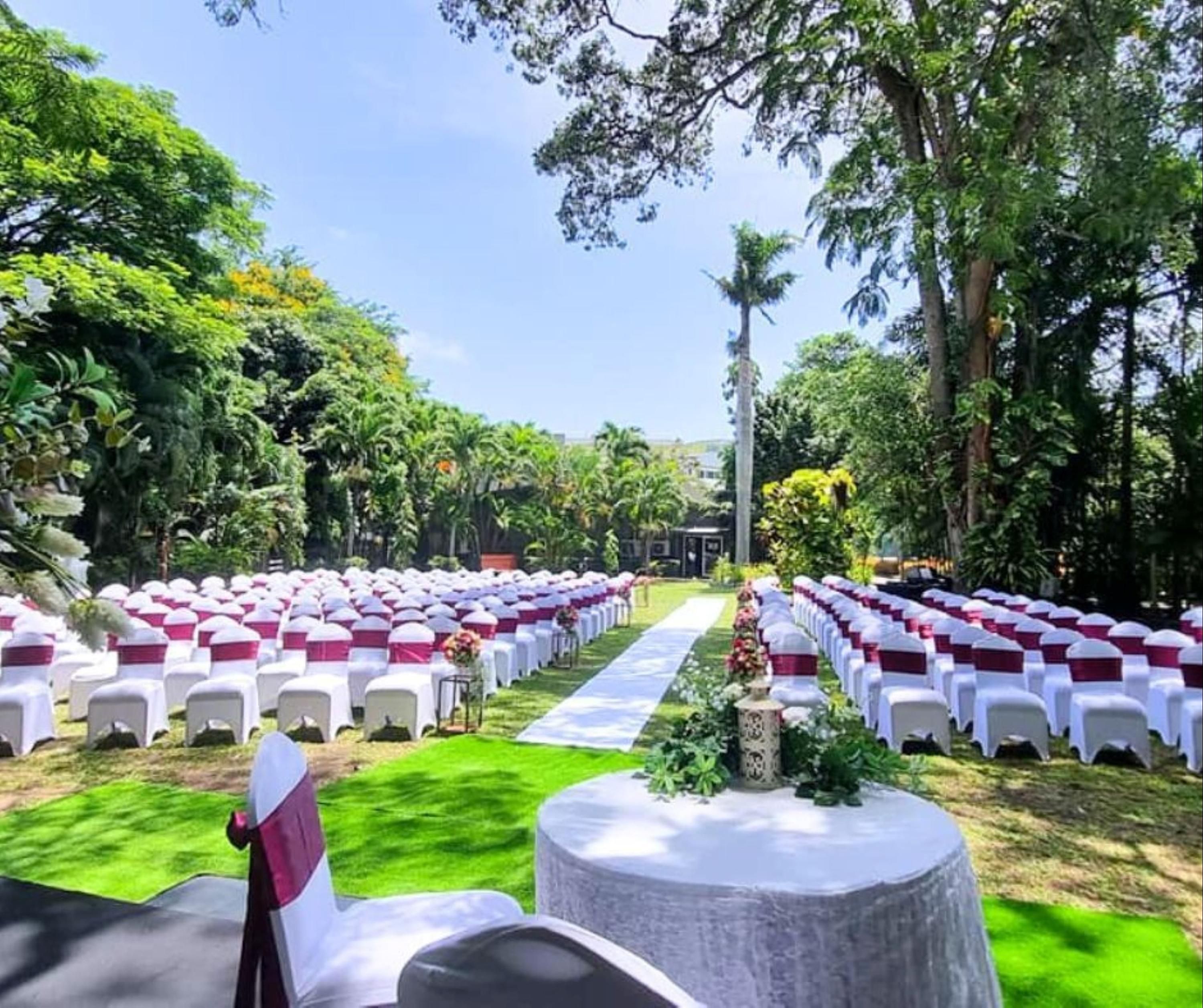 Banquet hall