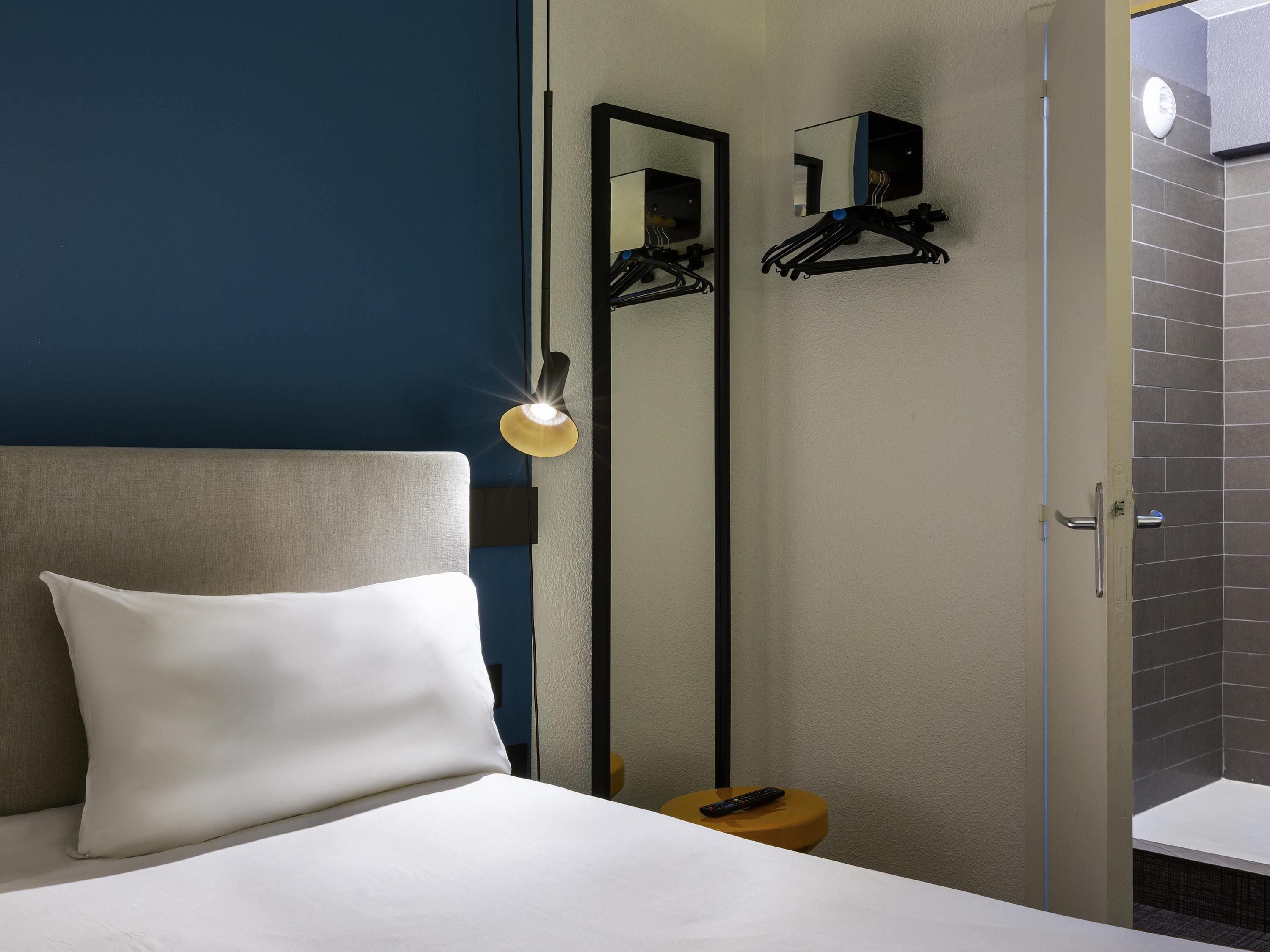 Room amenity