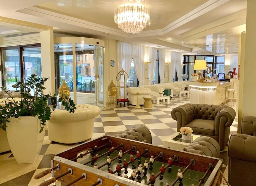 Lobby Photo