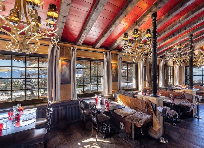 Restaurant Photo