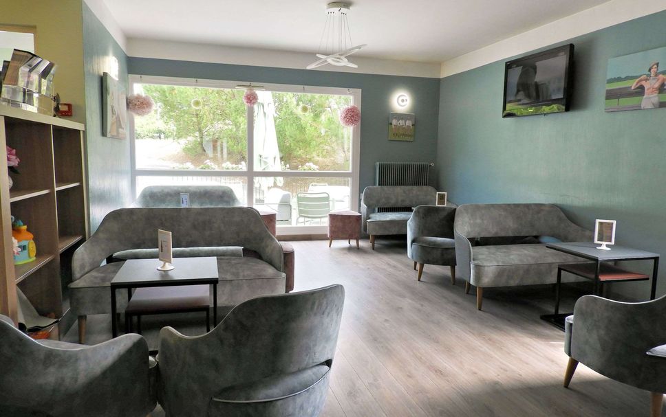 Lounge Photo