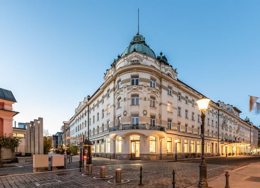 Building Photo