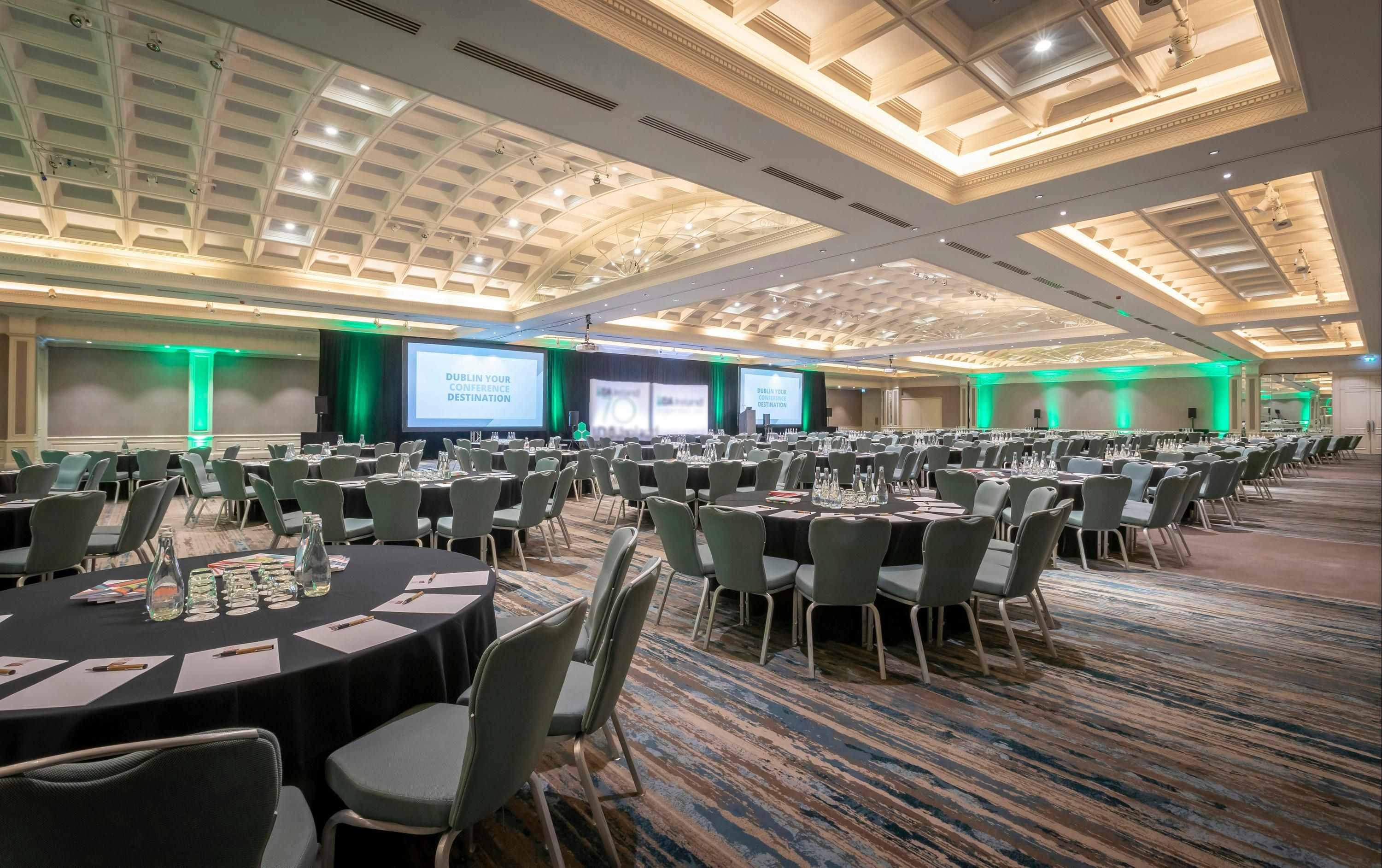 Banquet hall