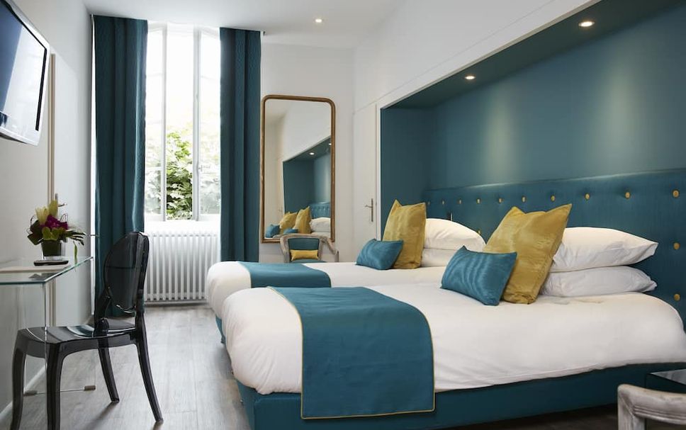 Bedroom Photo