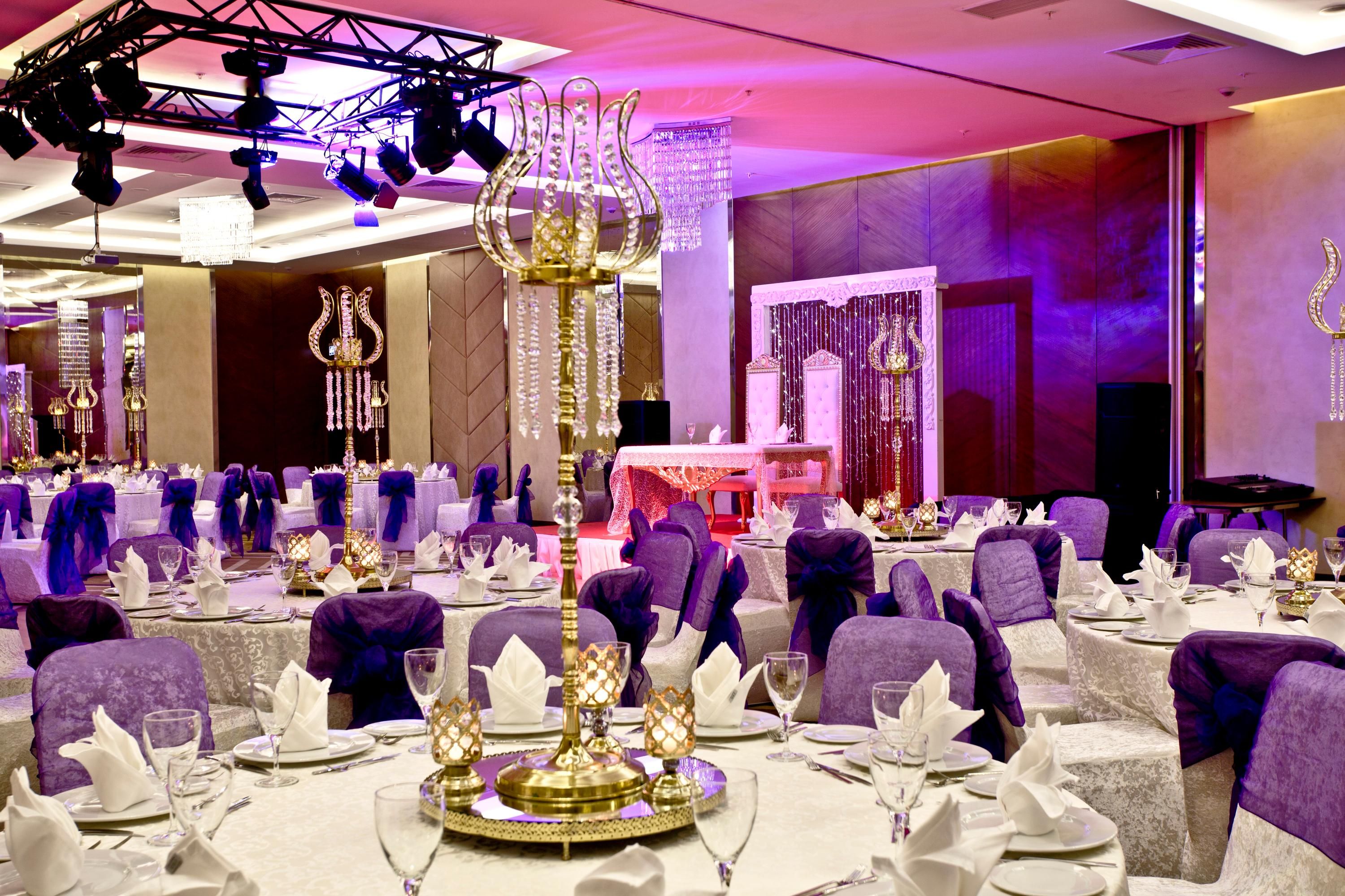 Banquet hall