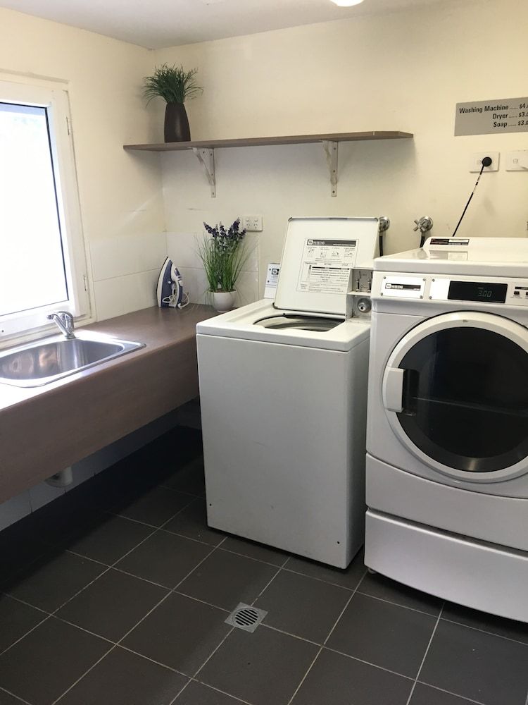 Laundry facility