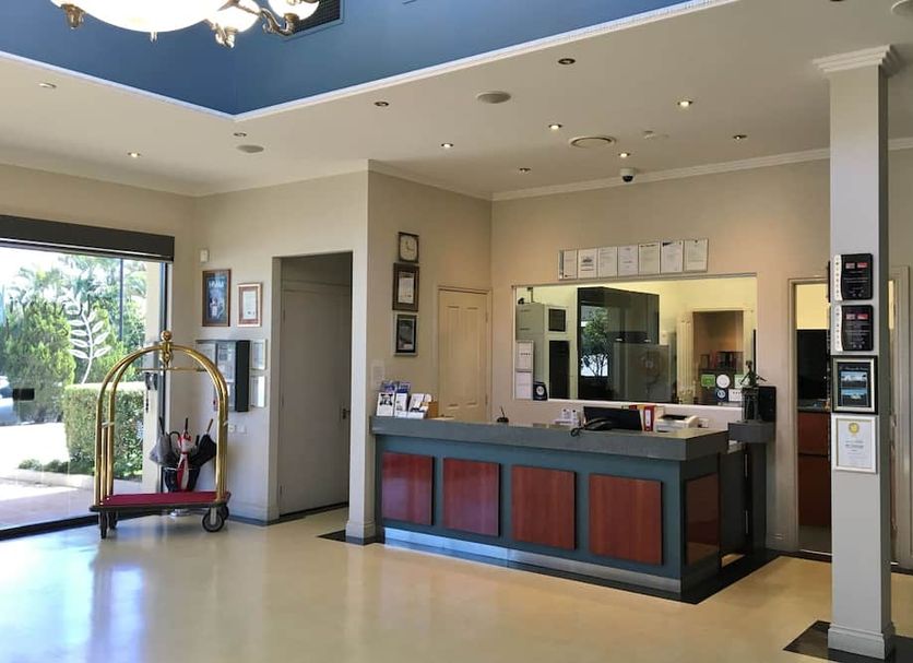 Front desk Photo