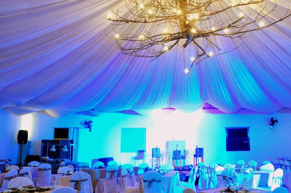 Banquet hall Photo