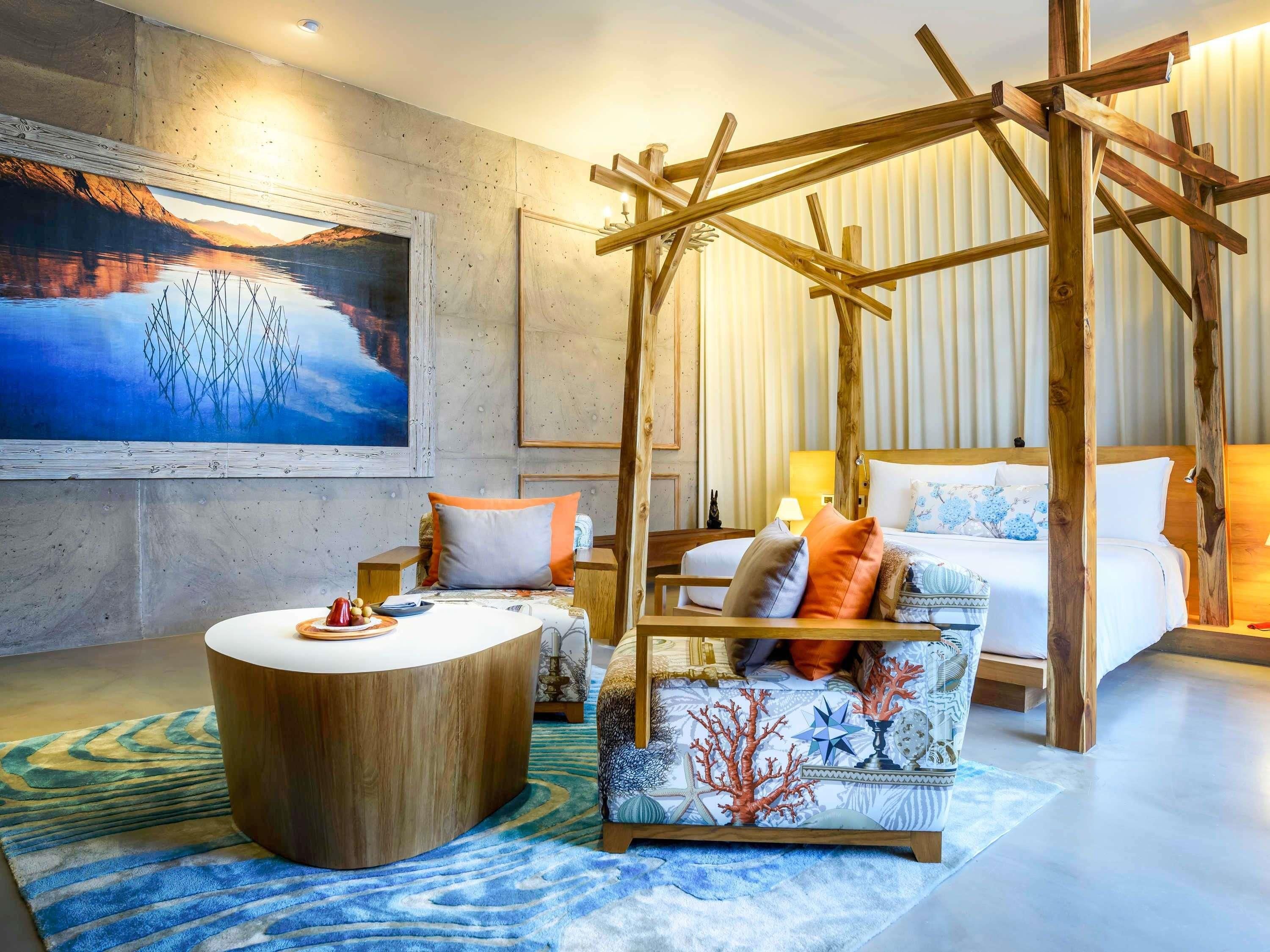 Room amenity