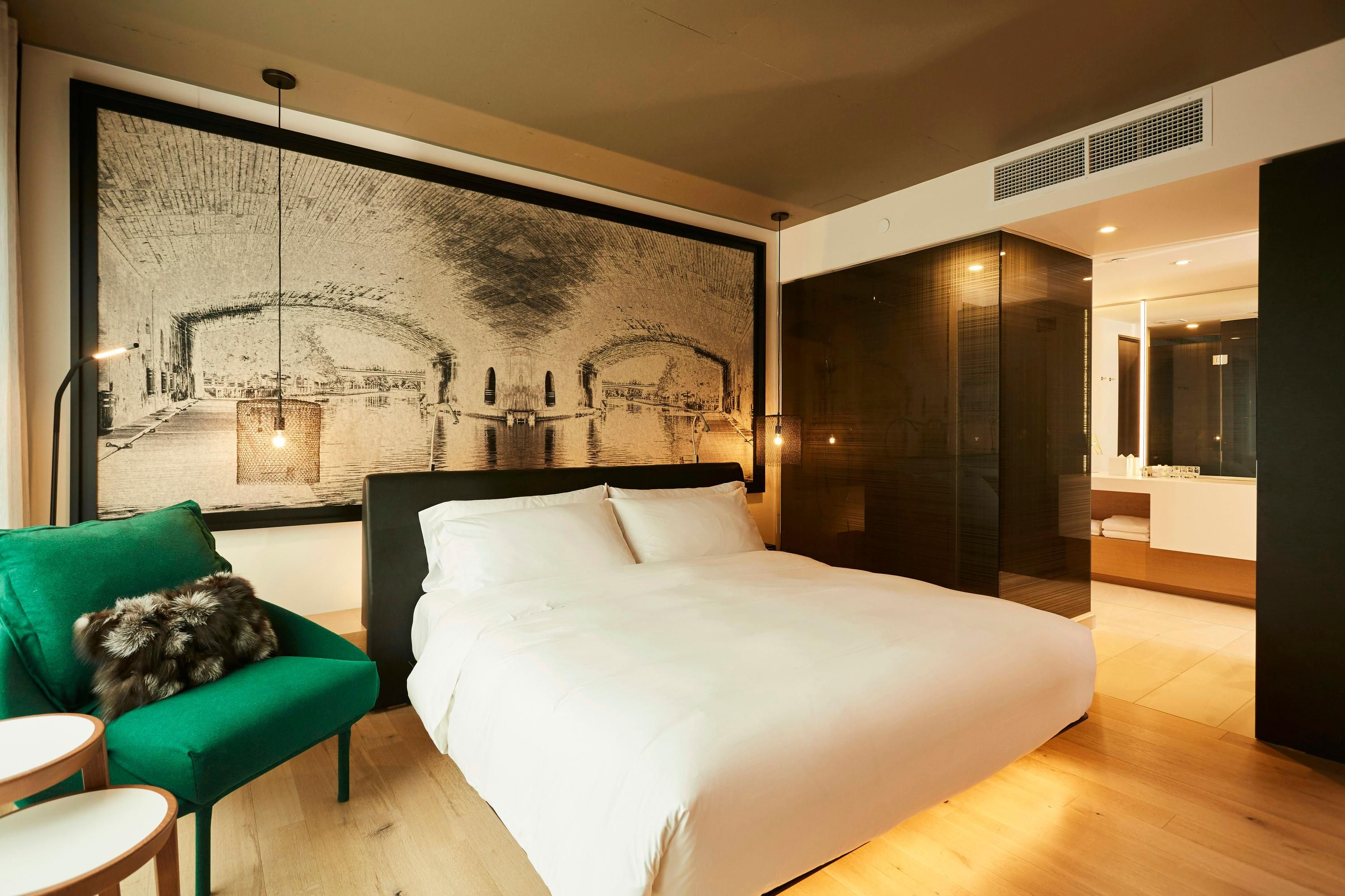 Bedroom Photo