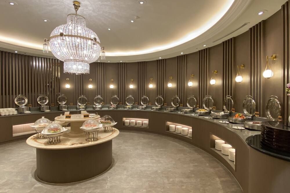 Buffet Photo