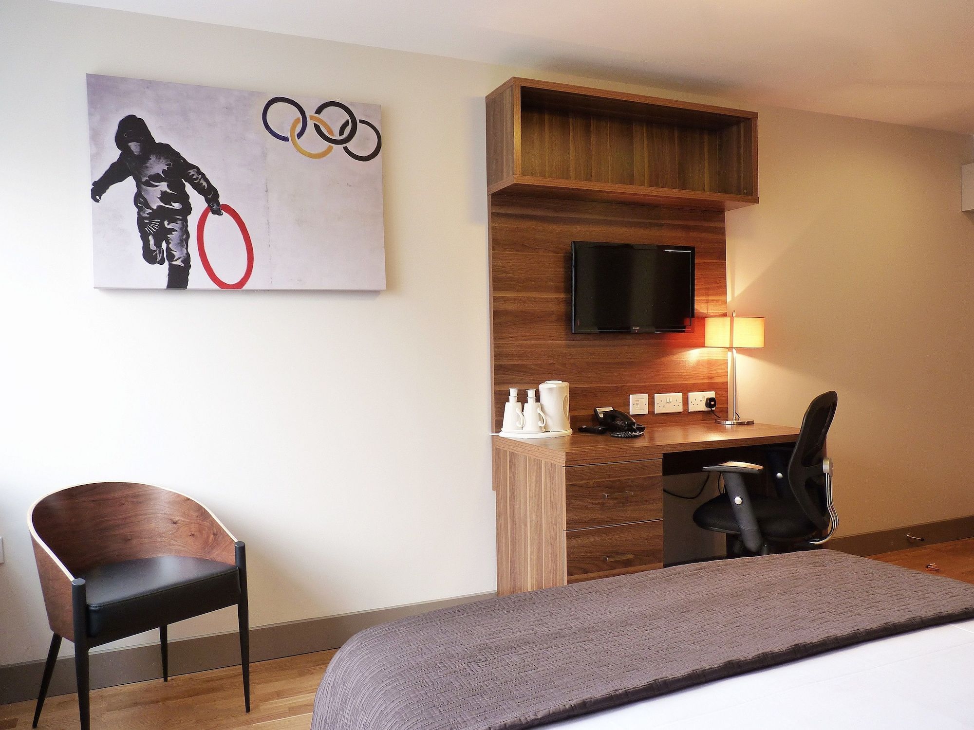 Room amenity