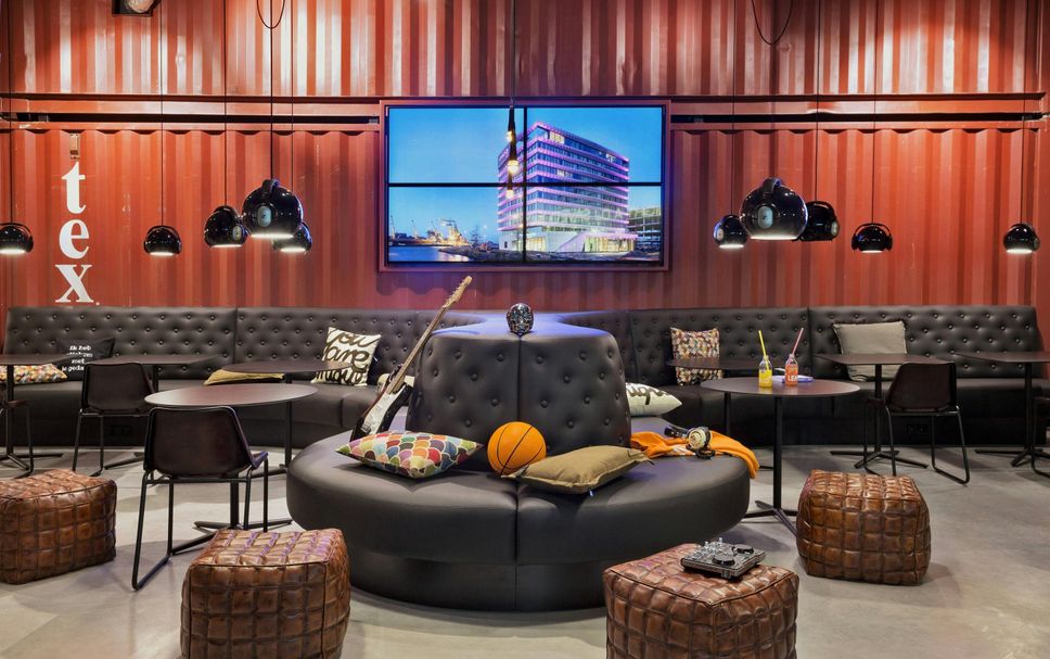 Lounge Photo