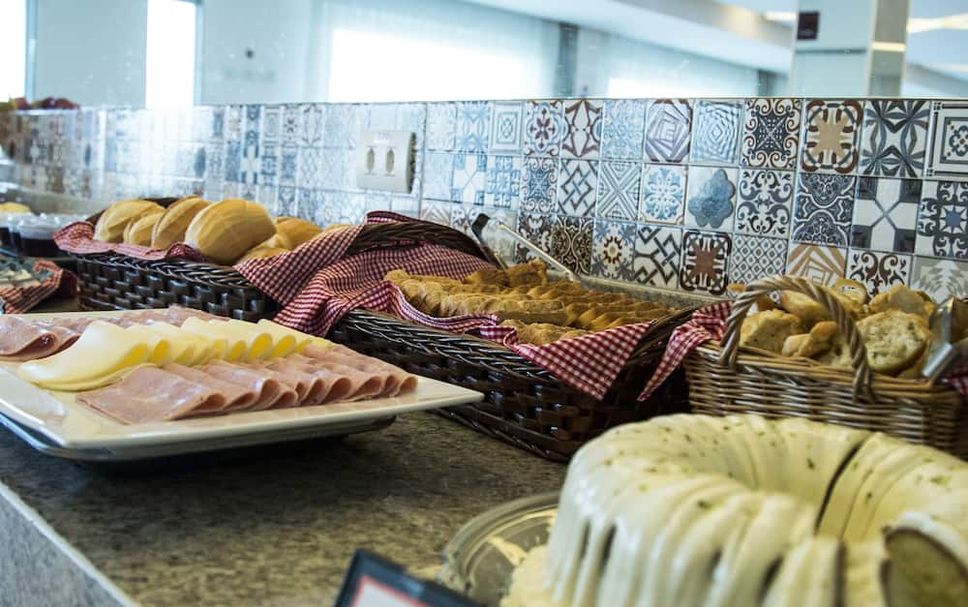 Buffet Photo