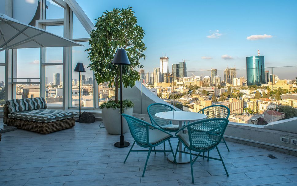 Balcony Photo