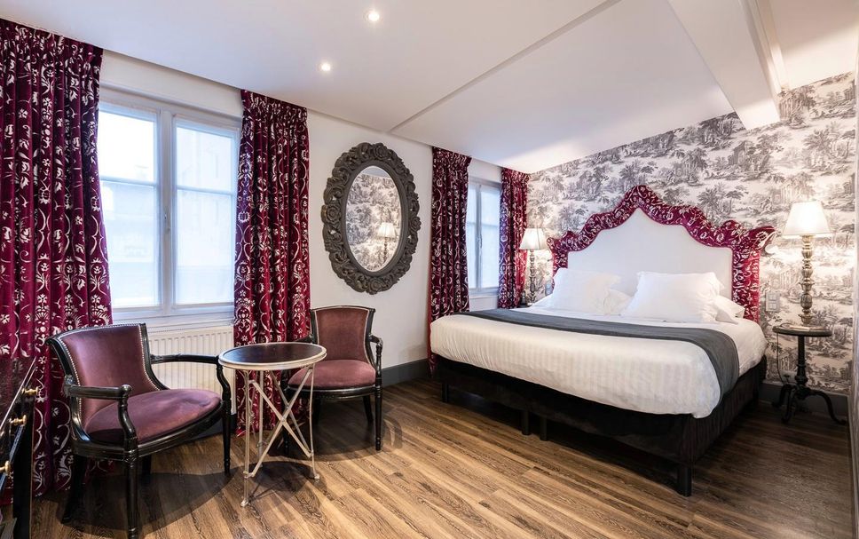 Bedroom Photo