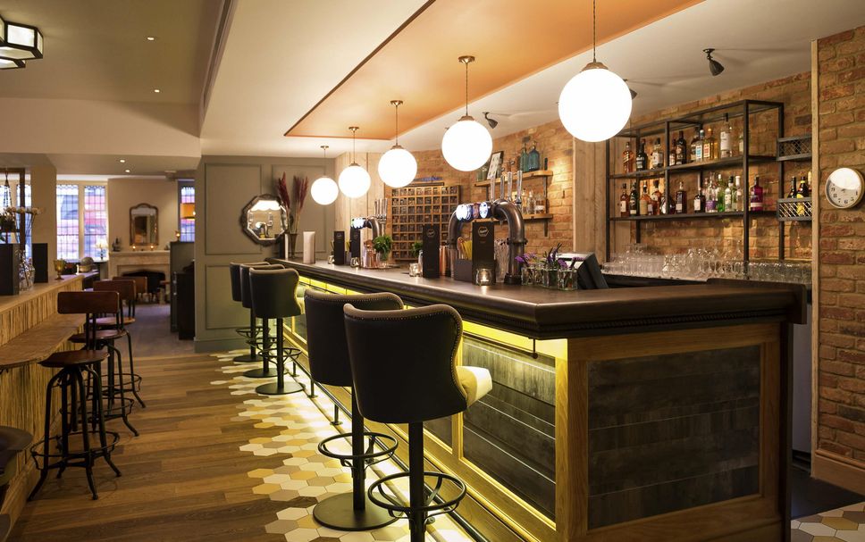 Bar Photo