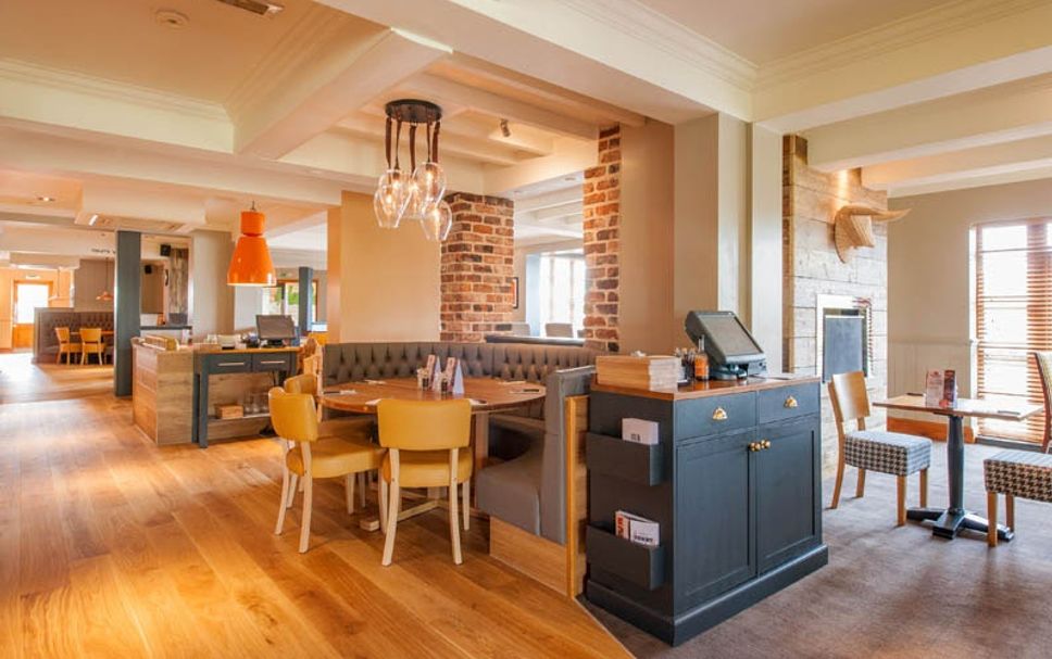 Dining room Photo
