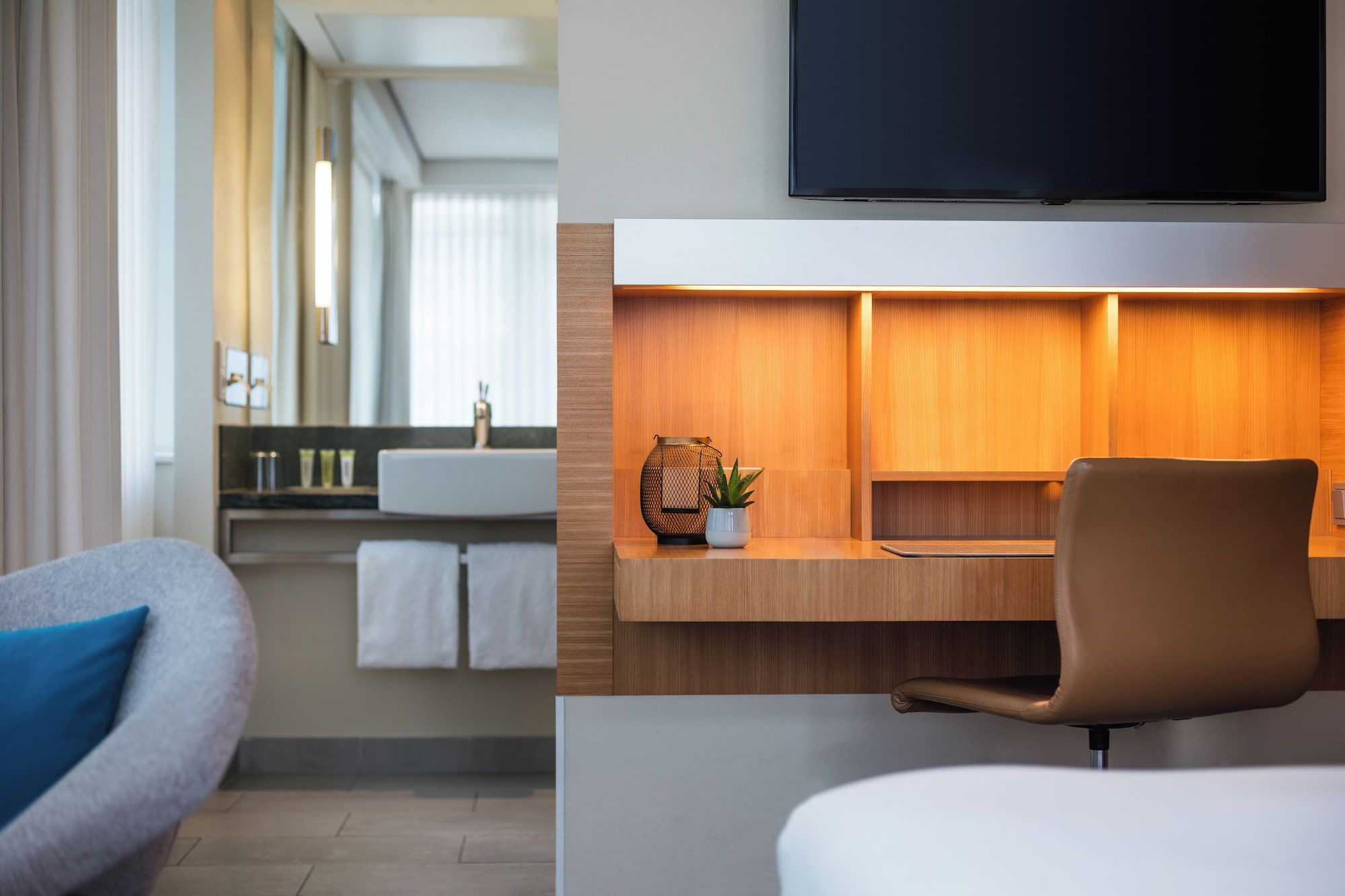 Room amenity