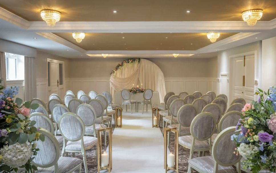 Banquet hall Photo