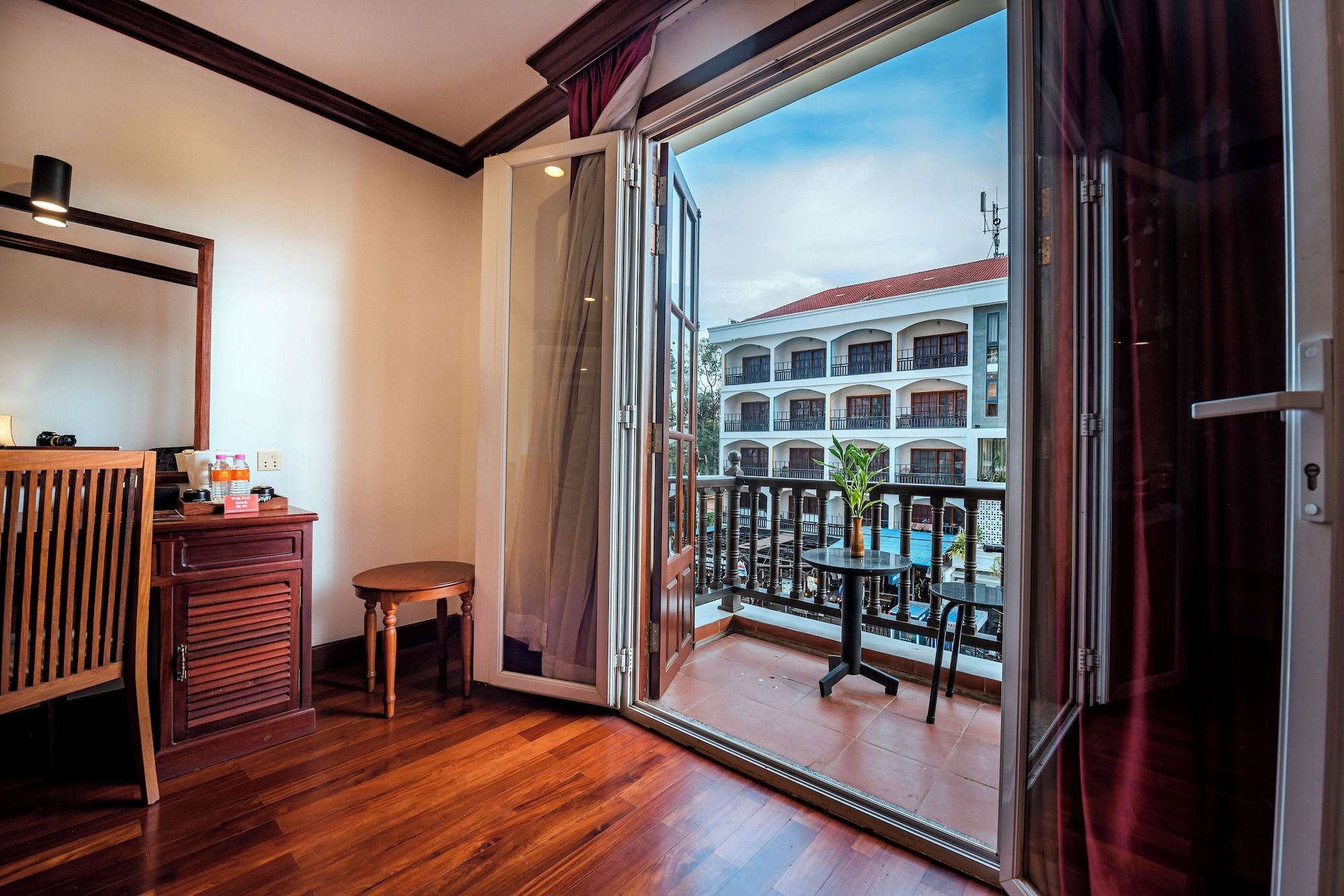 Room amenity