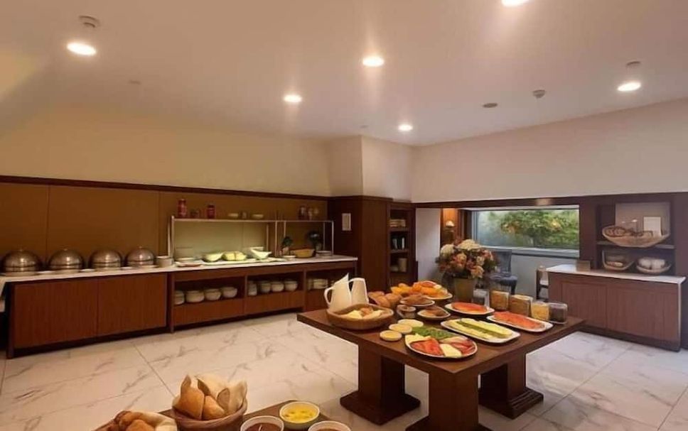 Buffet Photo