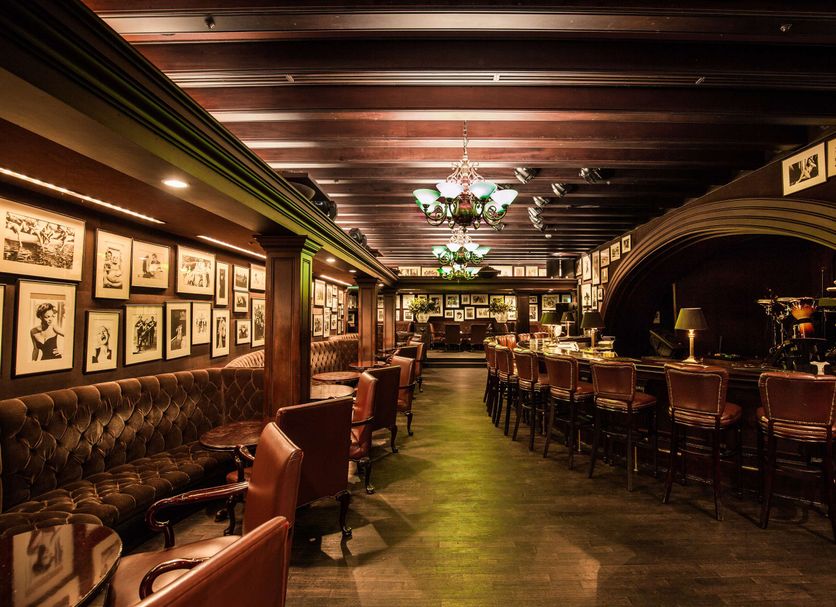 Bar Photo