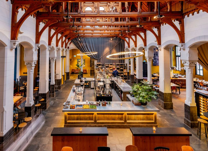 Restaurant Photo