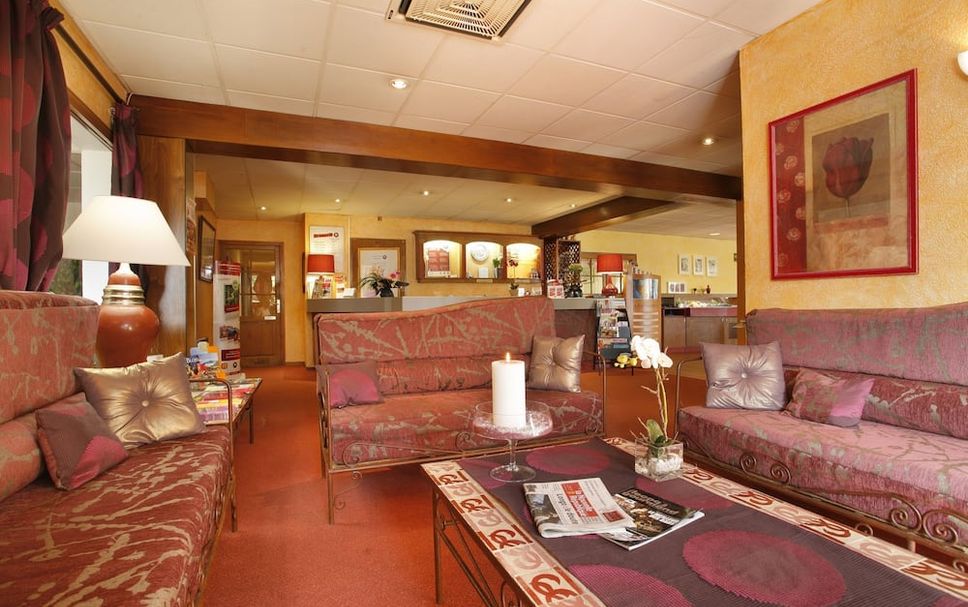 Lounge Photo