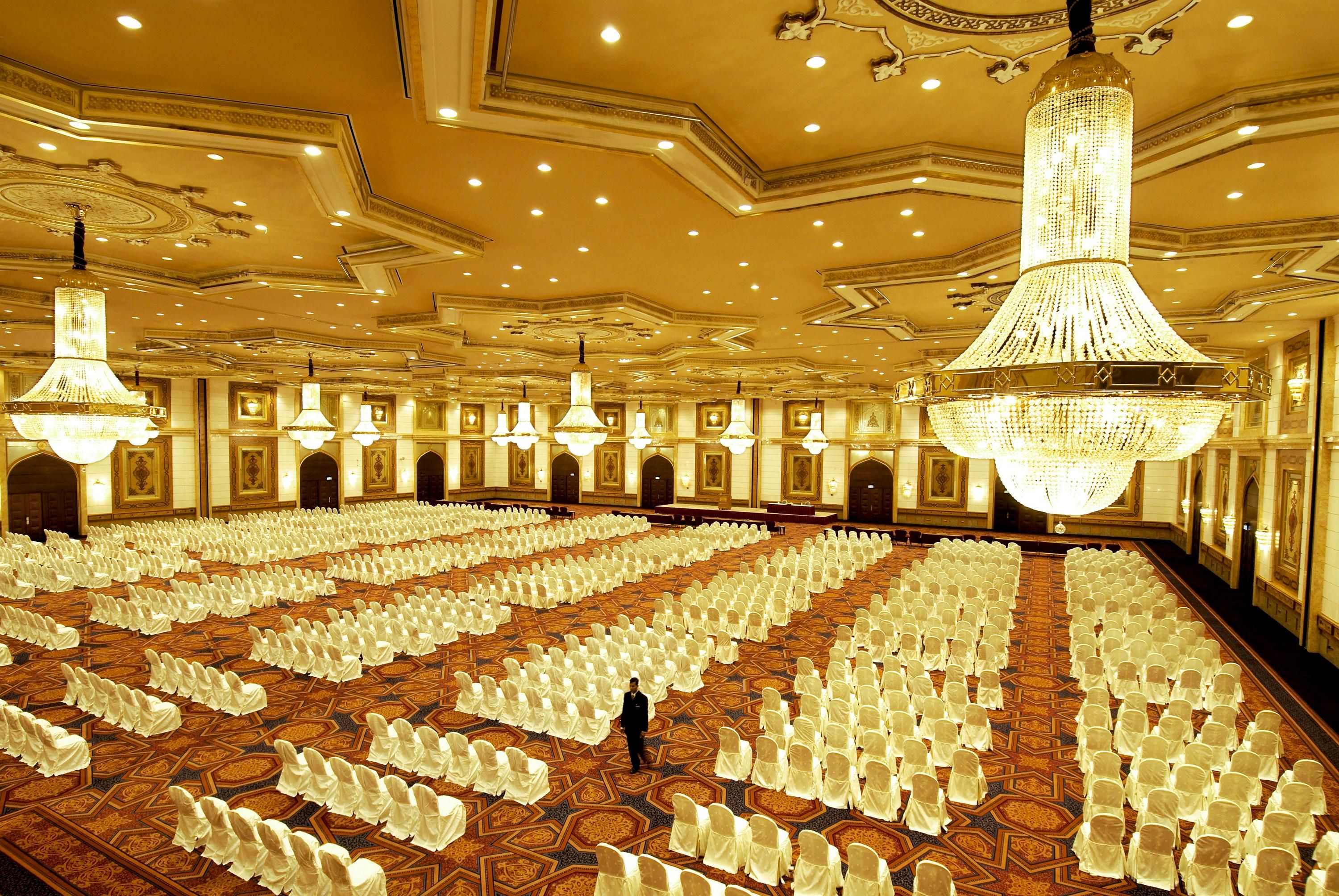 Banquet hall