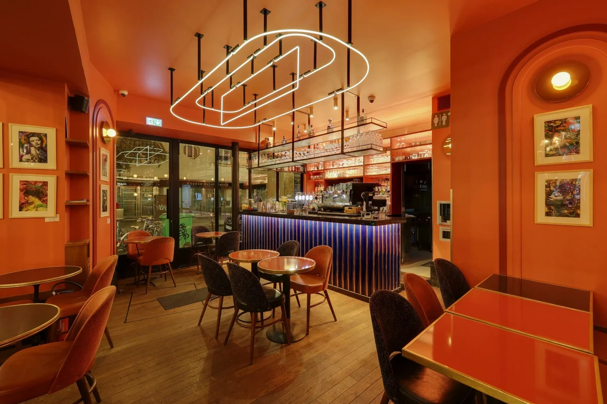 Restaurant Photo