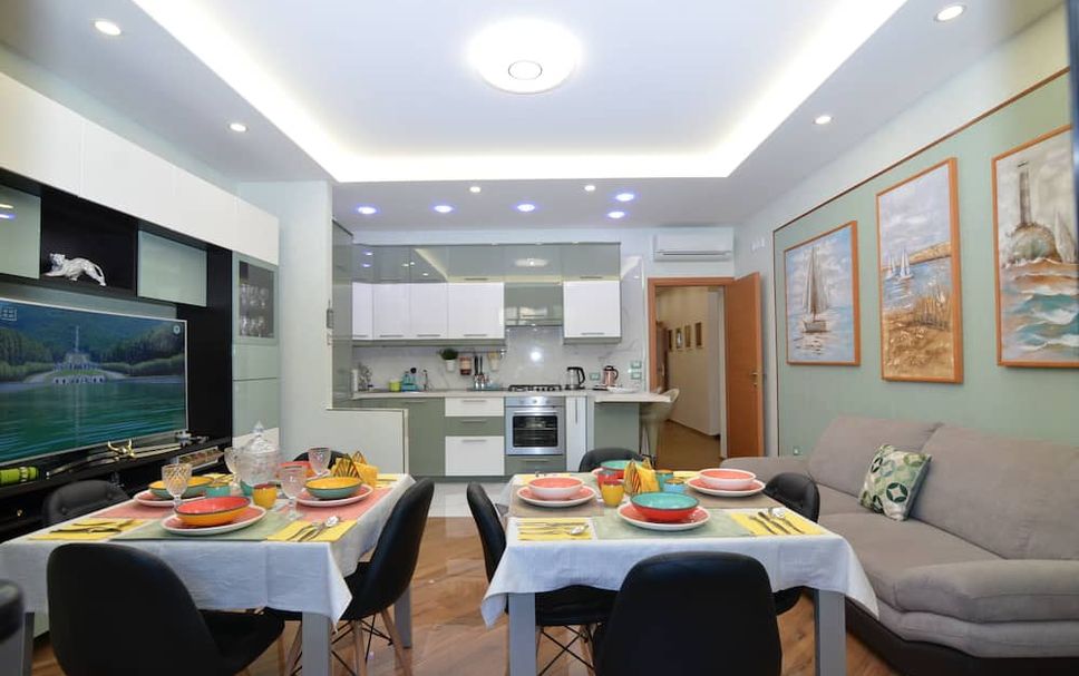 Dining room Photo