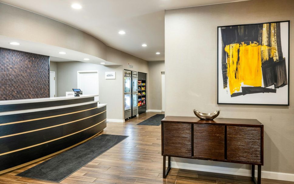 Front desk Photo