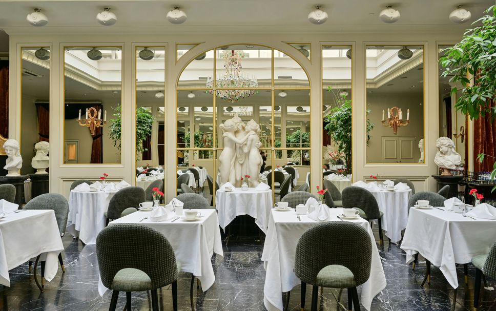Restaurant Photo