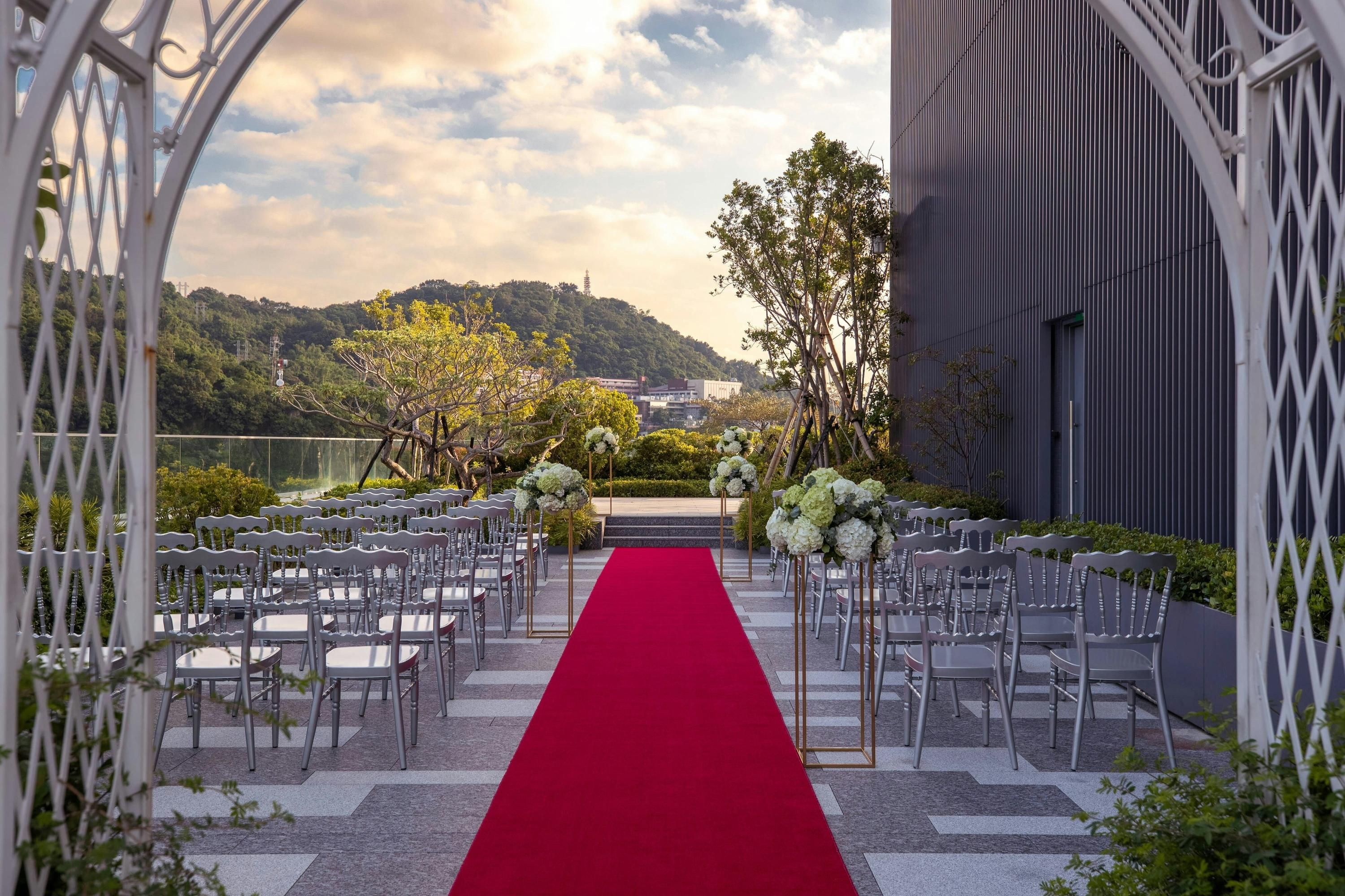 Banquet hall