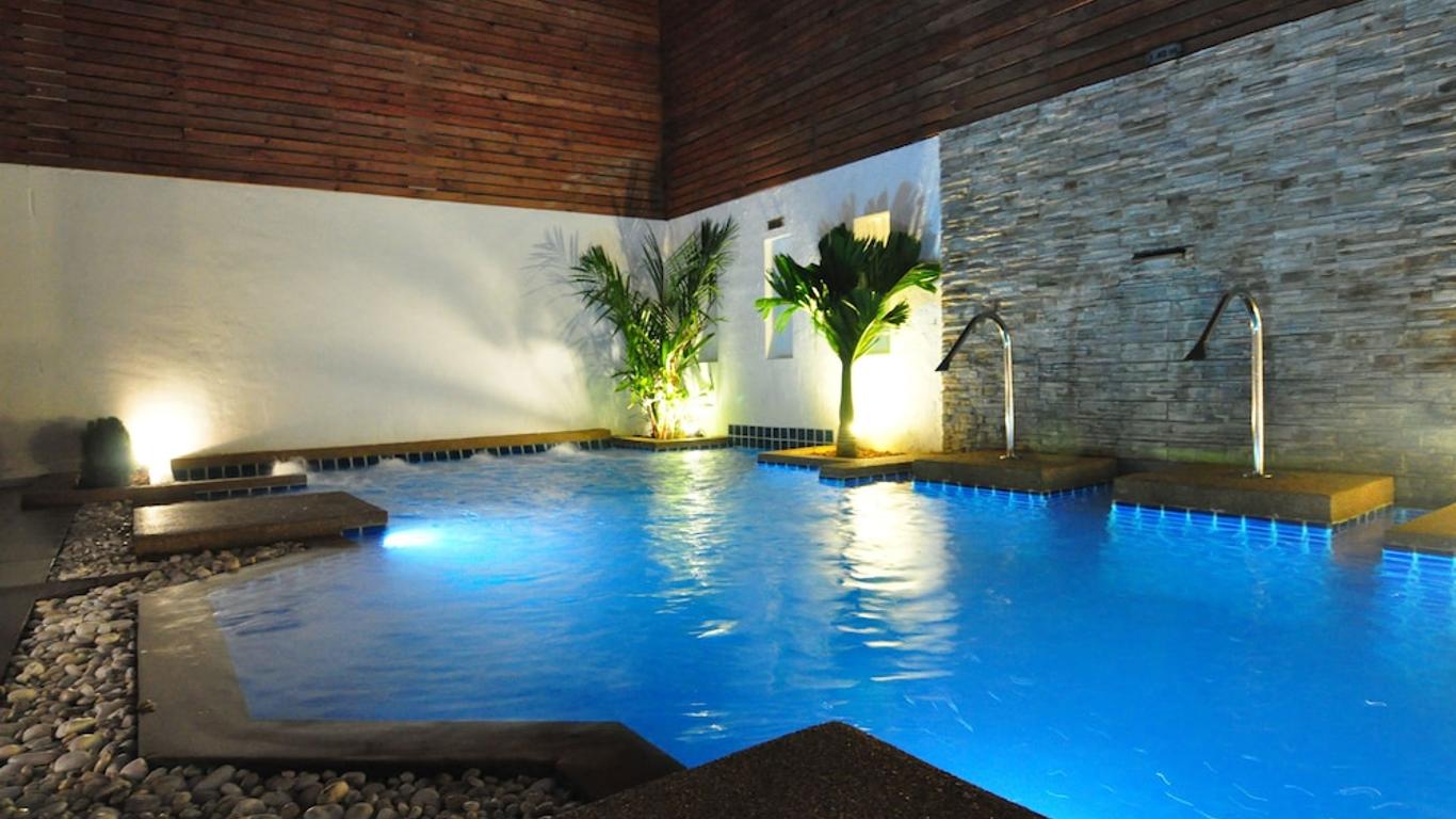 Forty Winks Phuket