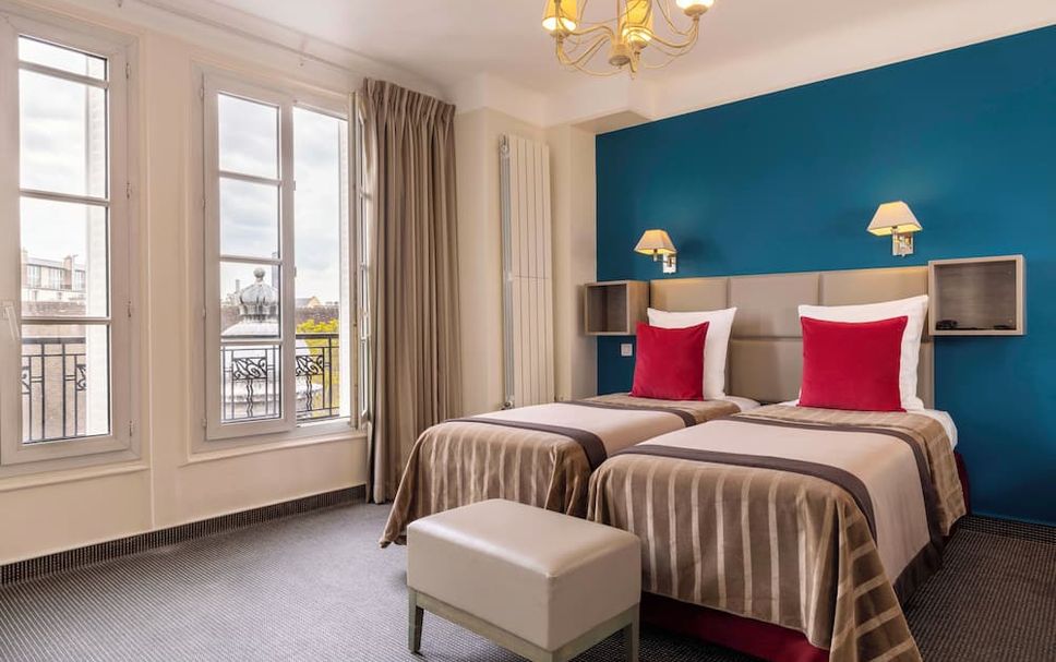 Bedroom Photo
