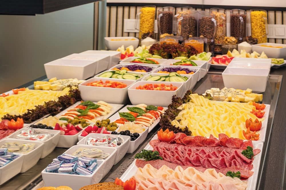Buffet Photo