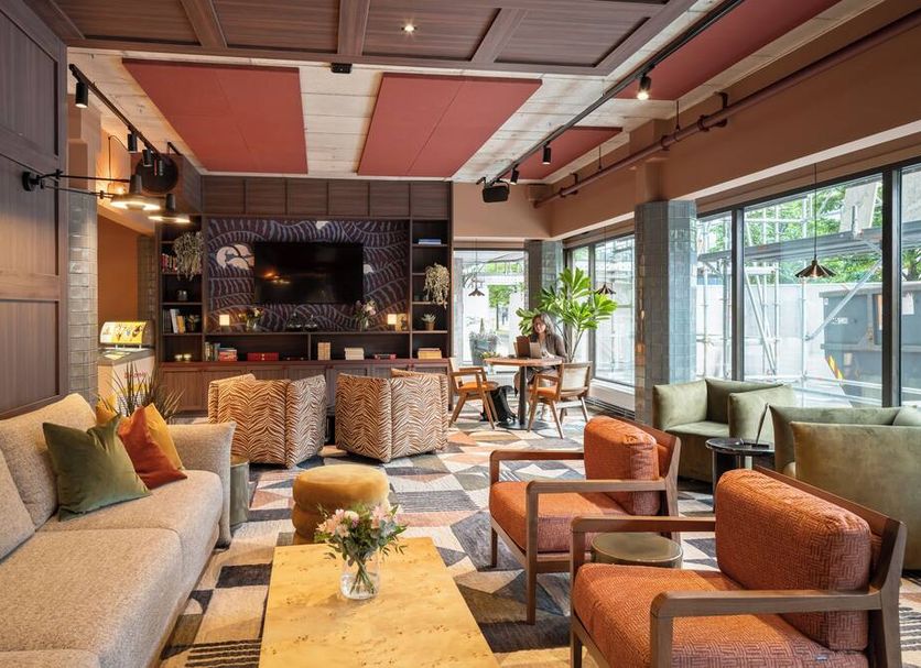 Lounge Photo