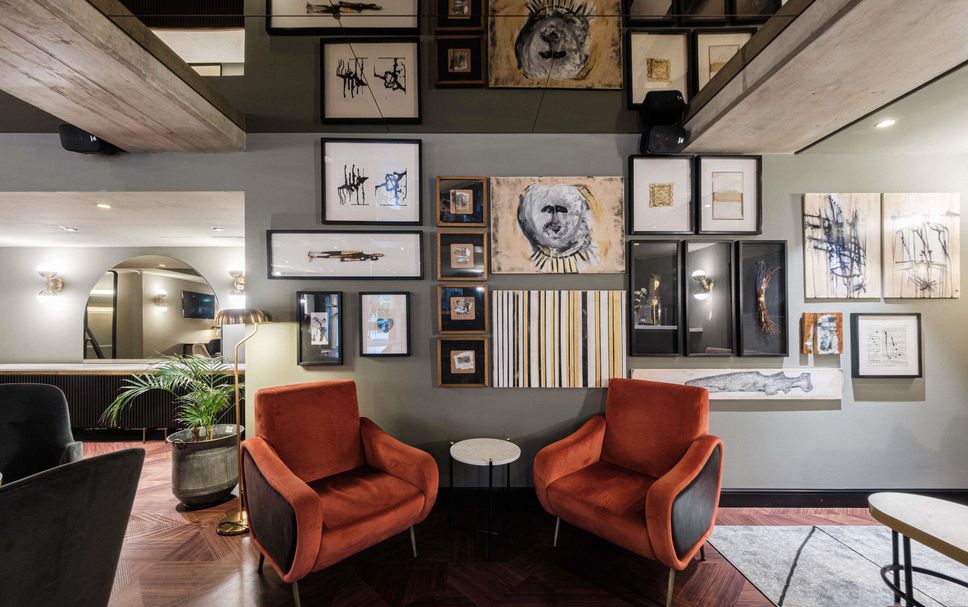 Lounge Photo