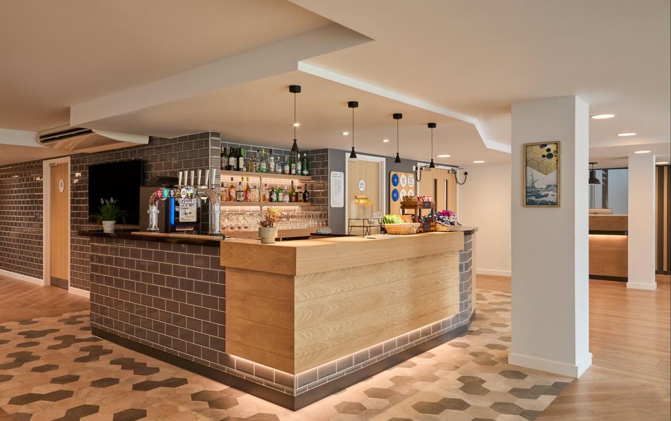 Bar Photo