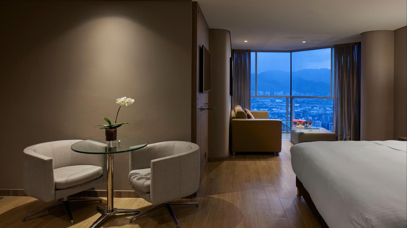 Binn Hotel