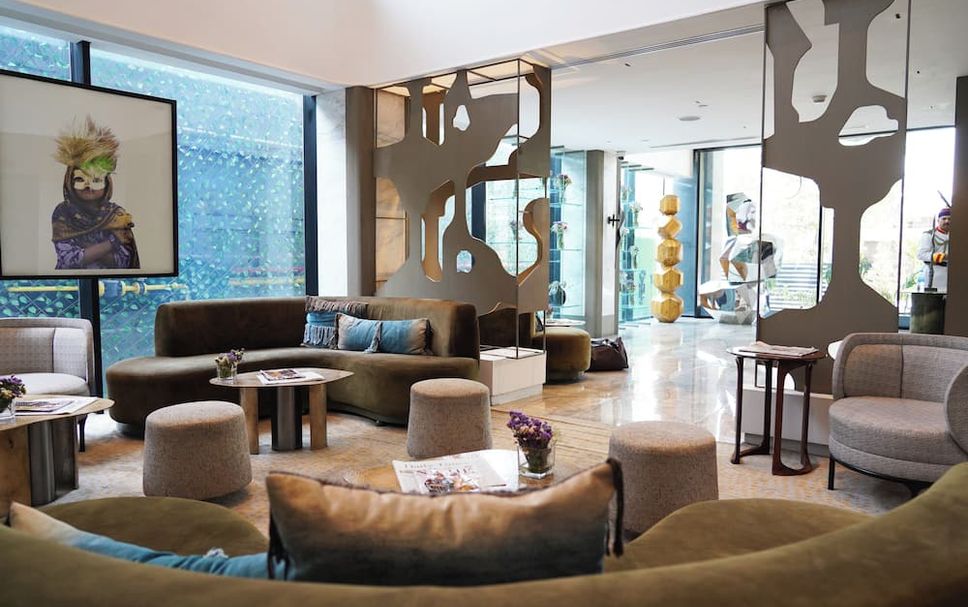 Lounge Photo